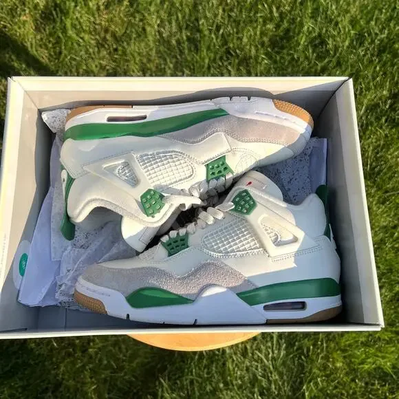 Nike SB x Air Jordan 4 Retro SP Pine Green Men's Shoes - Size 7 - Ships Now